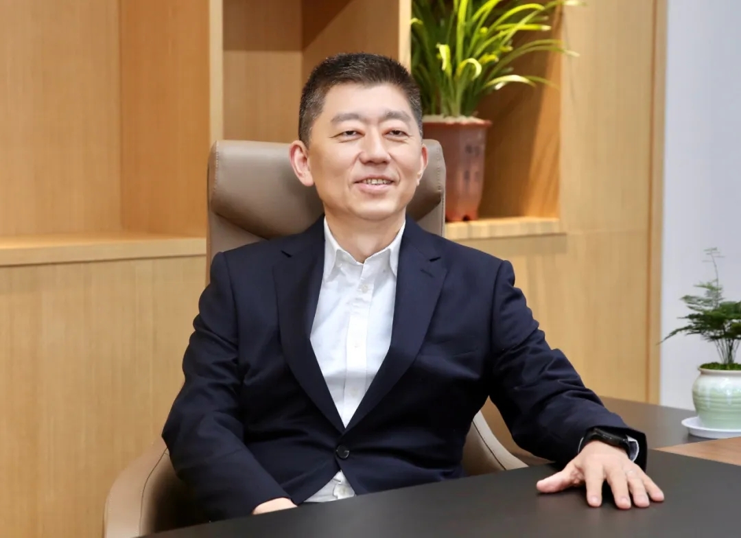 揚子江藥業(yè)集團(tuán)徐浩宇：沿著黨指引的航向 步履鏗鏘 奮厲奮發(fā) 把企業(yè)做實做強(qiáng)做優(yōu)